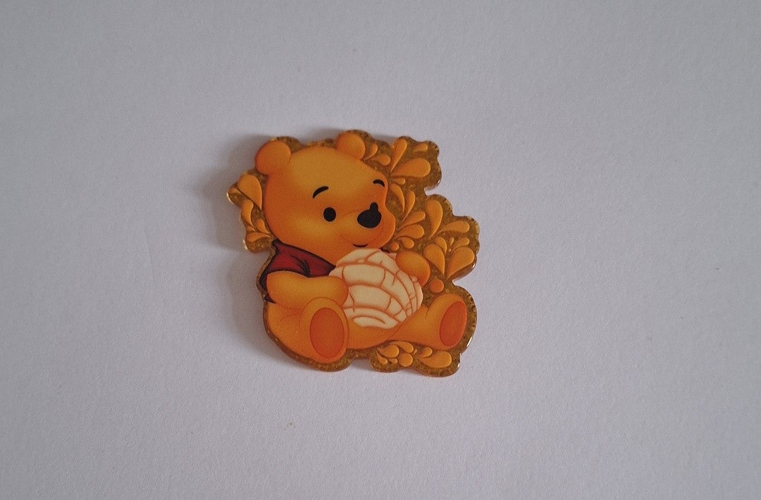 Pooh bear Acrylic flatback