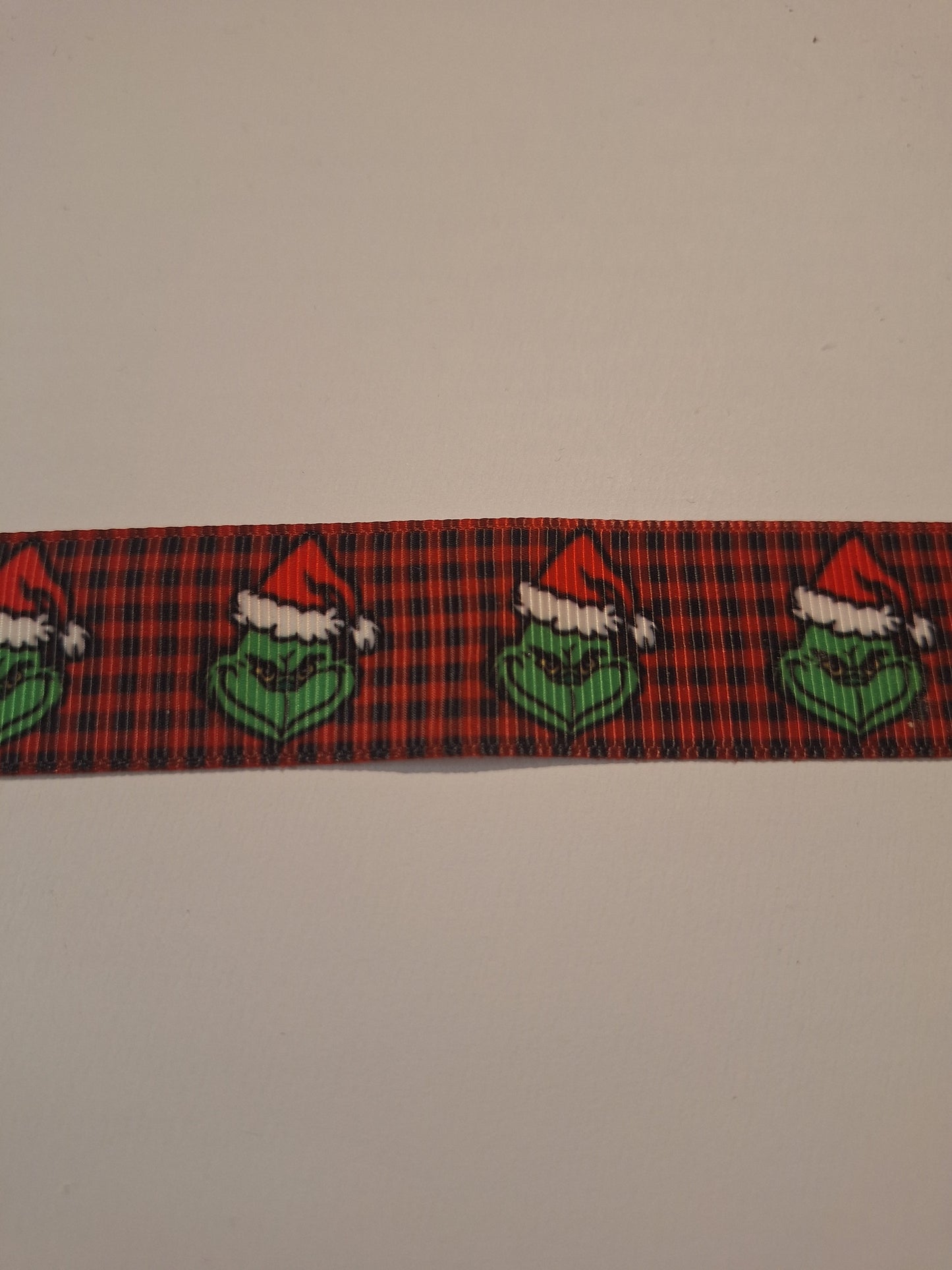 Grinch gingham 25mm ribbon
