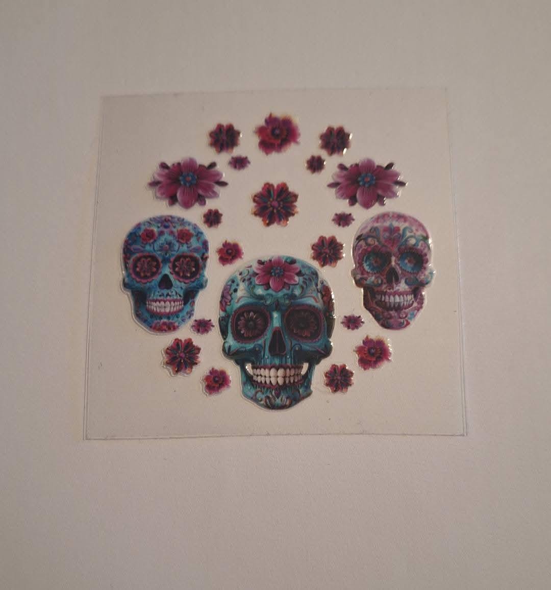 Skulls & flowers 16oz Lid Decal