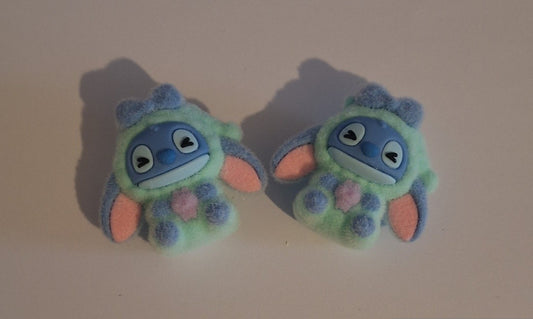 Light blue stitch felt feel beads