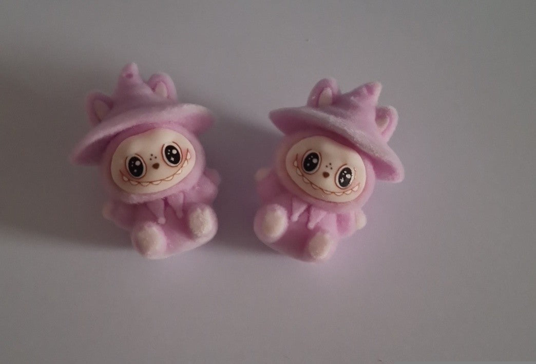 Lilac labubu with pointing hat felt feel beads