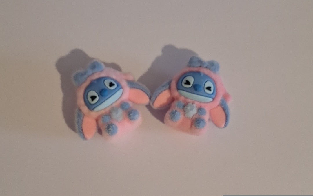 Pink & blue stitch felt feel beads